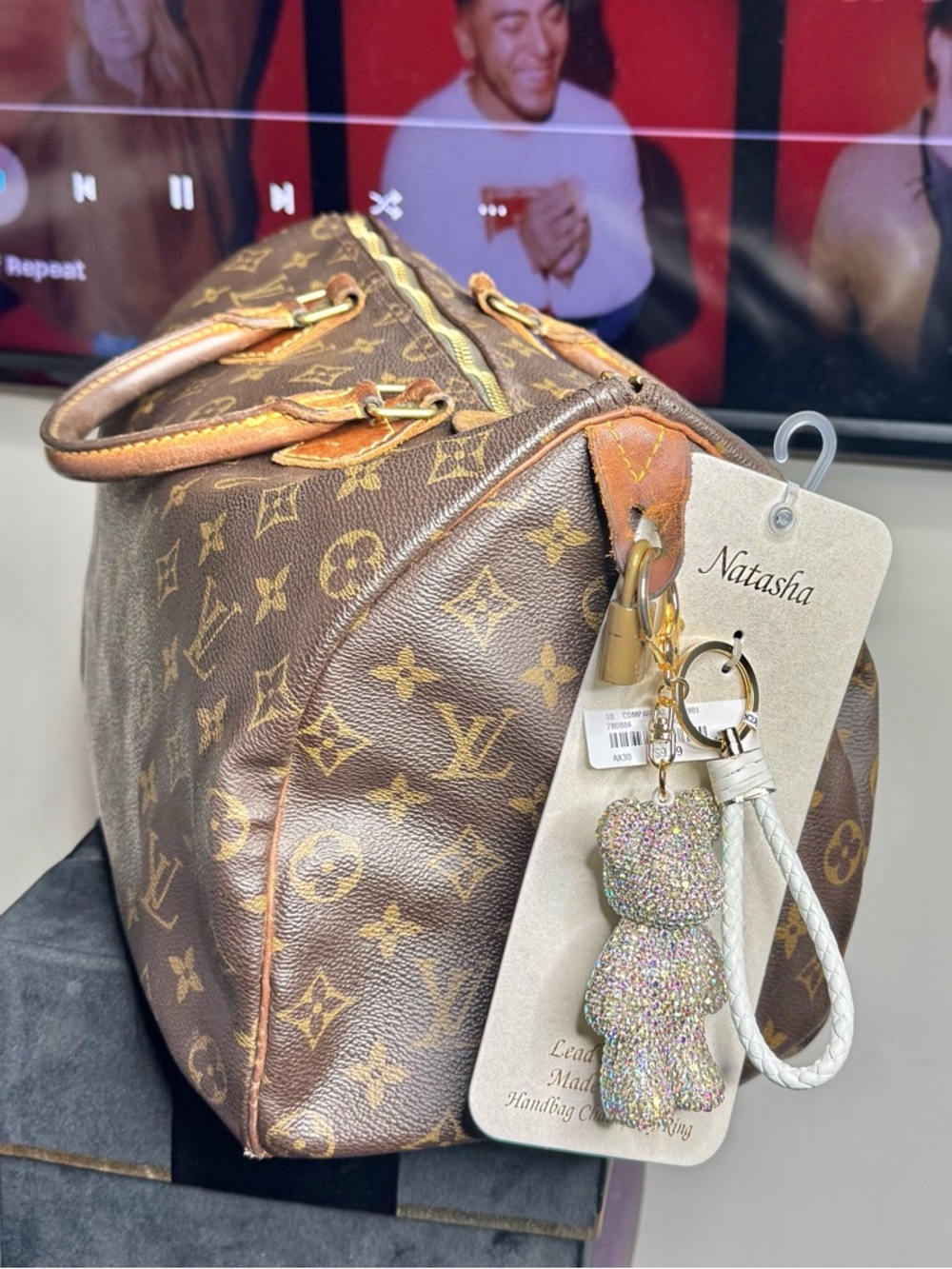 Natasha Silver/Gold Rhinestone Teddy Bear Keychain Crystal‎ Bag Charm Cute Gift - Picture 3 of 3